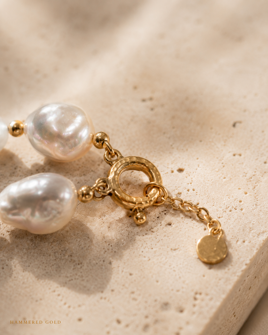 Hammered gold detail
